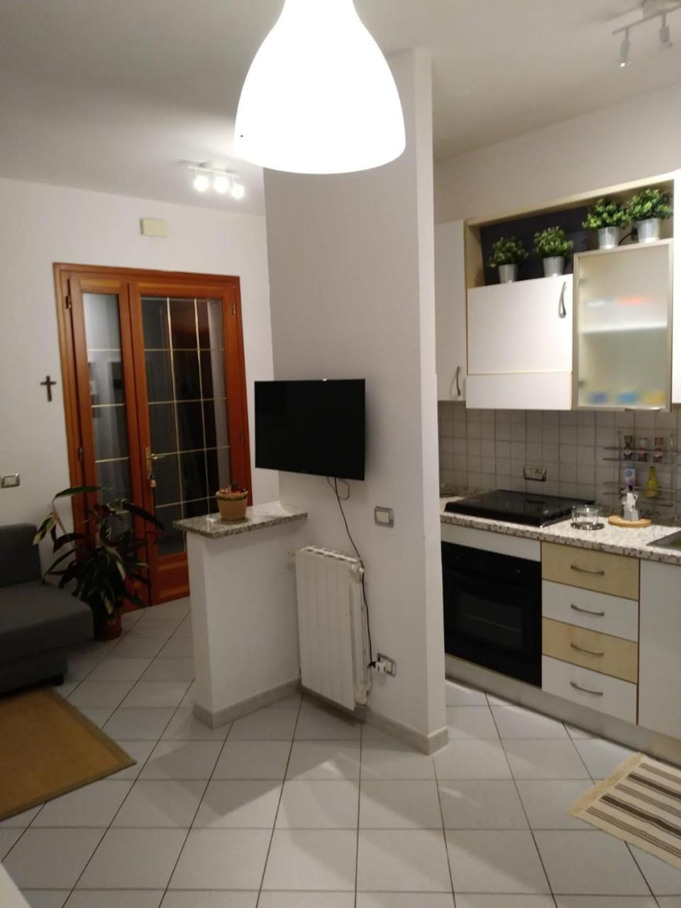 דירות Iolanda di Savoia Angy House מראה חיצוני תמונה