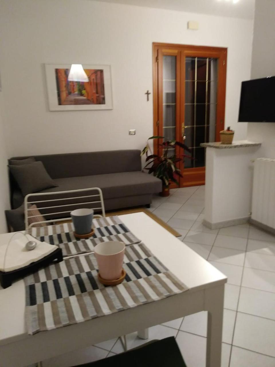 דירות Iolanda di Savoia Angy House מראה חיצוני תמונה